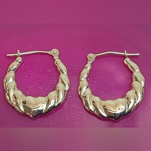 14k Yellow Gold Heart Hoops